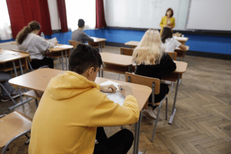 Subiectele de la Evaluarea Națională 2026, publicate pe rețelele sociale în ...