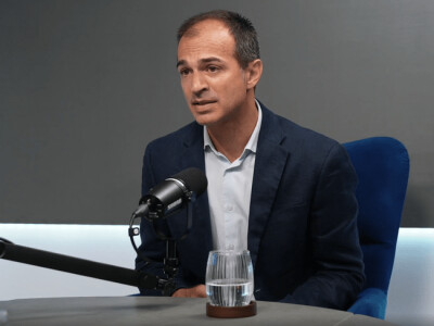 Ștefan Popescu: „România pare un avion pe pilot automat într-un moment de ...