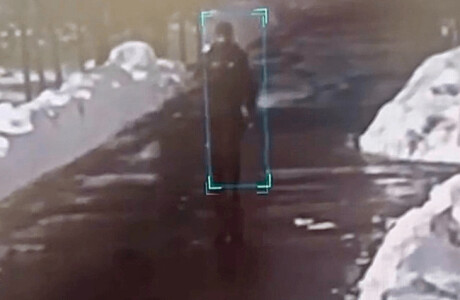 Imagini șocante: un jandarm de 40 de ani din Capitală a murit pe stradă, în ...