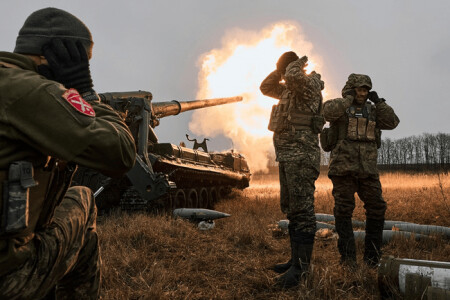 Temerile soldaților ucraineni din prima linie: rușii „își schimbă strategia”