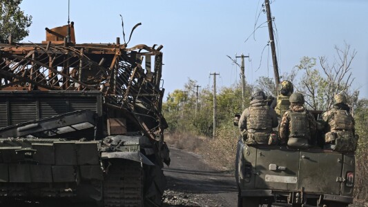 Ucrainenii sunt îngroziți de nebunia lui Putin, care trimite fără oprire ...