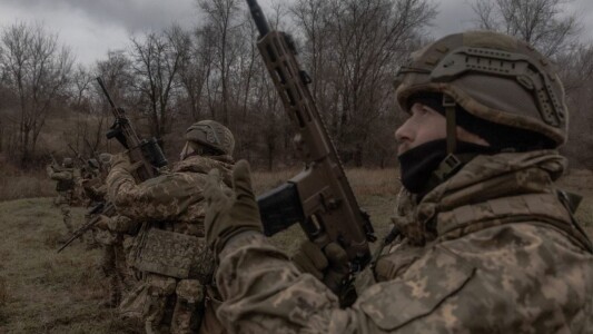 Cum a blocat Elon Musk ofensiva rusă în Ucraina. Un comandant ucrainean ...