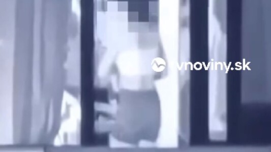 Noi detalii în cazul studentelor spionate de paznicii de la cea mai mare ...