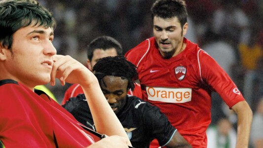 A răbufnit în direct după 19 ani când a fost întrebat dacă Dinamo a vândut ...