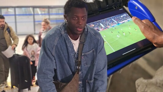 Dawa a ieșit din aeroport uitându-se pe tabletă la Africa de Sud – Camerun: ...