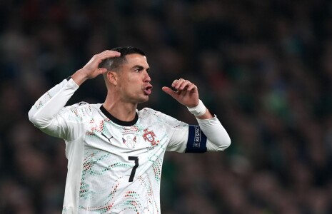Decizia Meta l-a costat pe Cristiano Ronaldo 18 milioane de urmăritori! Cu ...