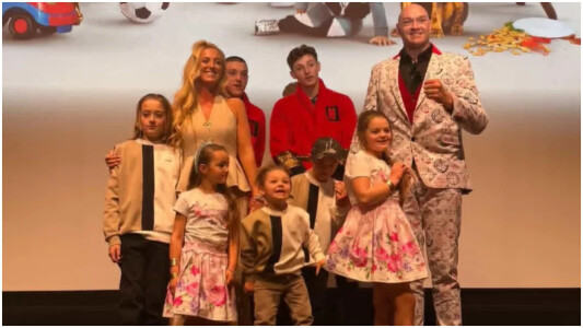 Motivul surprinzător pentru care toți băieții lui Tyson Fury au același ...