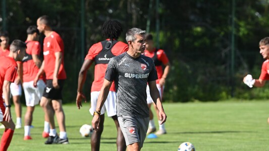 Jucătorul plecat de la Dinamo rupe tăcerea! Reacţie despre Nuno Campos: „Se ...