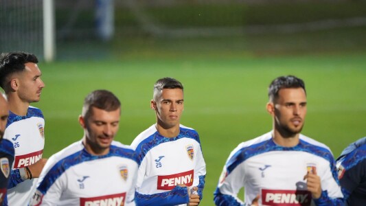 Gică Hagi l-a lăsat acasă pe Marius Corbu, jucătorul de 1,7 milioane de ...