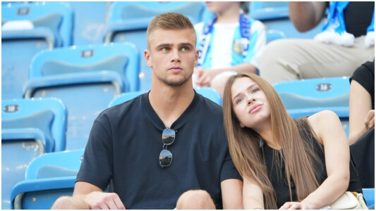 Cuplul care a atras toate privirile pe stadion la Universitatea Craiova – ...