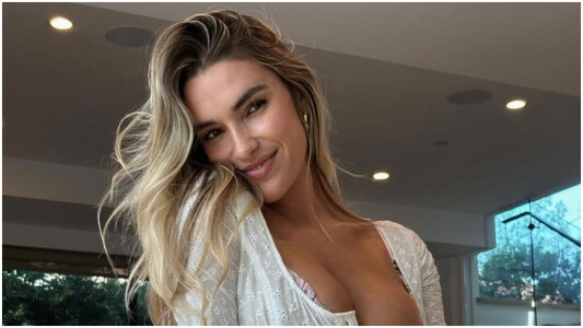 O fostă jucătoare de volei face furori în online. Ipostazele în care a ...