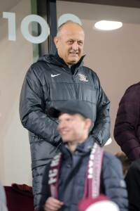 Surprinzător! Unde se afla Dan Șucu în timp ce Rapid era învinsă de Farul ...