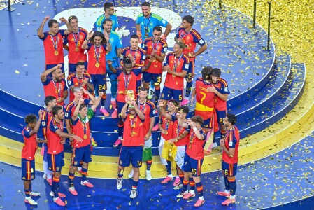 Taxe pe trofeul CM! Câți bani oprește fiscul american din premiul Spaniei ...
