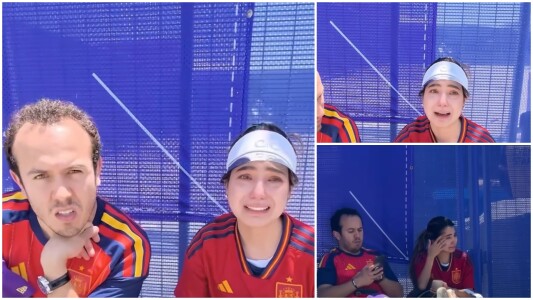 Ce au pățit doi suporteri spanioli înainte de meciul naționalei lor de la ...