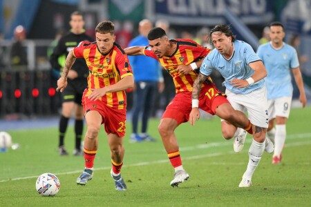 Doi români din Serie A, pe lista neagră! Au fost doriți de granzii din ...