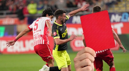 A luat roșu în minutul 90 ca să joace contra lui Dinamo!