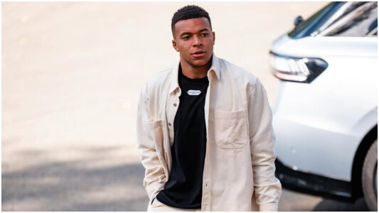 Ce mașină de lux conduce Kylian Mbappe. Starul lui Real Madrid și-a luat ...