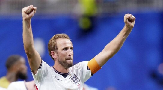 Singurul fotbalist român care a fost coleg cu Harry Kane, câștigătorul ...