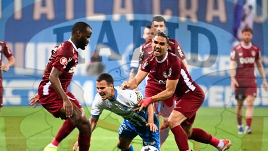 Jucătorul de la CFR Cluj dorit de Pancu la Rapid a notificat clubul. Poate ...