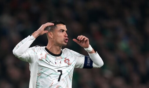Decizia Meta l-a costat pe Cristiano Ronaldo 18 milioane de urmăritori! Cu ...
