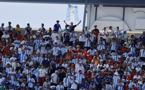 Fanii Argentinei au luat-o razna! Felul în care s-a îmbrăcat o femeie i-a ...