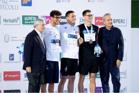 David Popovici, medalie de AUR în finala de la 200 de metri liber la ...