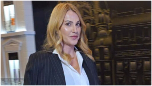 Nadia Comăneci, în centrul atenției cu un gest de omenie. Zeița de la ...