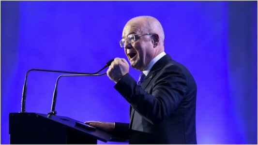 Emil Boc nu are milă de sportivii ruși după ce s-au retras de la Cupa ...