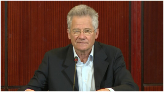 Ce băutură preferată are Ladislau Boloni. Mulți strâmbă din nas când aud de ...