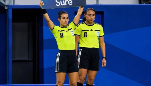 Ea este cea mai sexy arbitră de la CM 2026! A întors toate privirile la ...