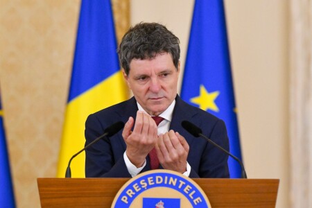 Nicușor Dan, pus să tranșeze războiul Steaua – FCSB! Răspunsul ...