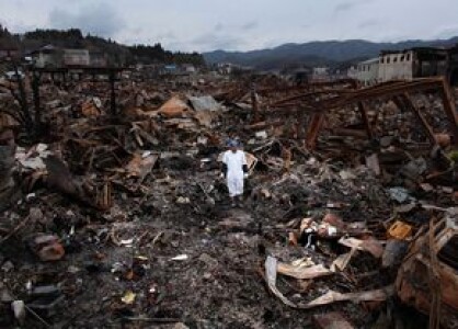 La 15 ani după dezastru, face scufundări an de an ca să își găsească soția! ...