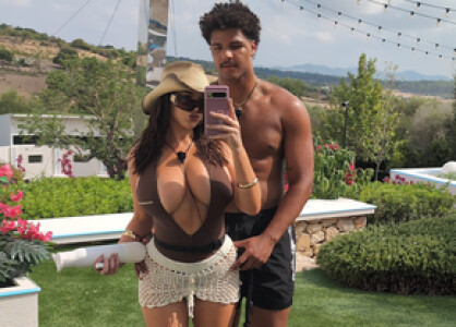 Controversata ispită de la Insula Iubirii l-a cucerit pe fotbalistul retras ...