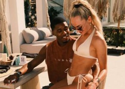 L-a uitat rapid pe jucător » Cea mai sexy fotbalistă tocmai și-a ...