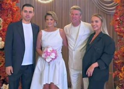 Florin Răducioiu s-a însurat cu Andreea » Primele imagini de la cununia ...