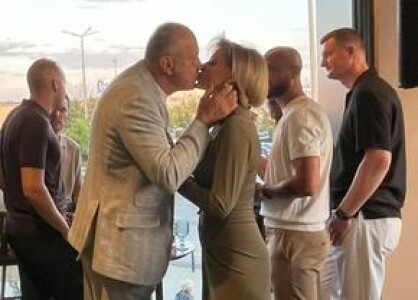 Soții Șucu și-au inaugurat cafeneaua, rapidiștii au venit cu iubitele la ...