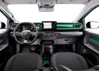 Lansează oficial noua mașină electrică la „sub 20.000 de euro”, disponibilă ...