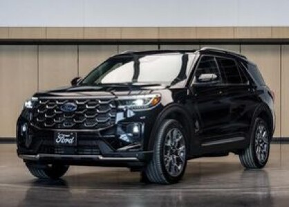 Ce mașină „și-a tras” Papa Leon al XIV-lea! Modelul din 2026, cu detalii ...