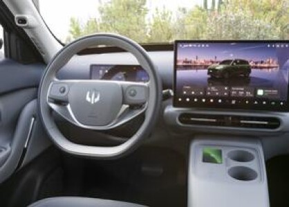 Surpriza chinezilor de la Salonul Auto București » Un nou model electric a ...
