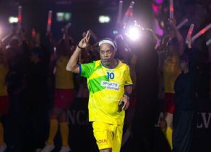 Controverse legate de meciul lui Ronaldinho de la Iași: multe nume mari au ...