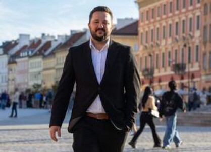 „Salariile sunt cu 20-30% mai mari aici! Poate mai mult!” » Un român ...
