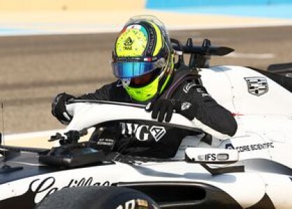 Au cheltuit un MILIARD de dolari înainte de a debuta în Formula 1