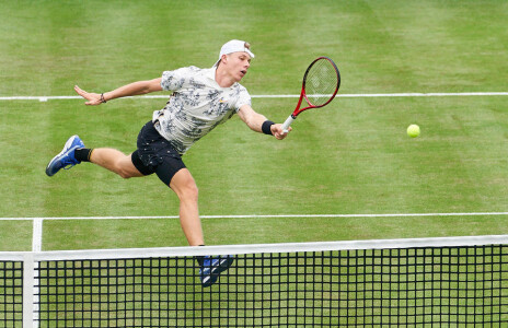 Vezi turneele ATP de la Halle şi Londra pe PrimaPlay.ro