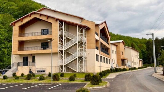 FOTO Complex balnear din România construit de la zero, investiție de peste 40 de milioane lei. Stațiunea Vizantea a fost distrusă în timpul celui de-al Doilea Război Mondial