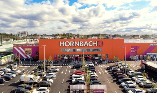 România frânează Hornbach