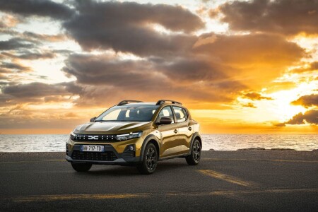 VIDEO&FOTO Cum arată cea mai puternică Dacia Sandero din istorie