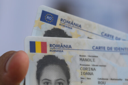 VIDEO&FOTO Schimbare la cartea de identitate electronică - permite acum semnătura avansată pe PDF