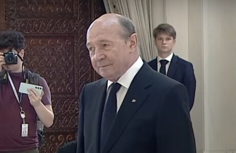 Traian Băsescu, de nerecunoscut! Cum a fost surprins la 74 de ani? Fiica ...