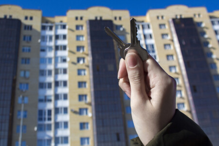 Ce drepturi mai are persoana care donează un apartament. Situațiile în care ...