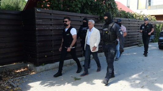 Stenograme: Țara în care ar fi vrut să fugă Călin Georgescu. Ce vilă de lux ...